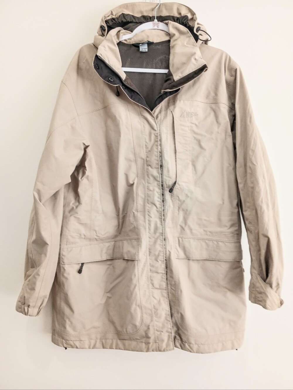 MEC Gore-tex Vintage Jacket   EUC  Sz XL